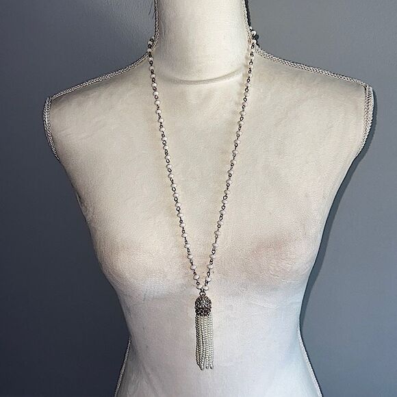 Charming Charlie Faux Pearl Strand Tassel Necklace! - Picture 1 of 10